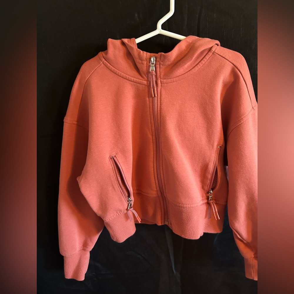 Rust colored Old Navy girls cropped hoodie.